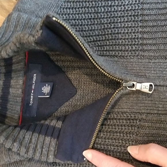 TOMMY HILFIGER Full Zip Pocketed and Elbow Patched Sweater - Picture 2 of 13